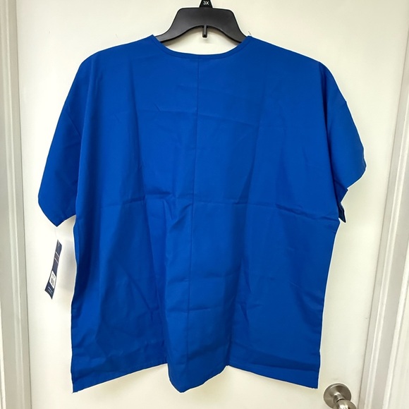 Authentic Scrubs Cherokee T-Shirt Size XL / NEW WITH TAG - Picture 2 of 5
